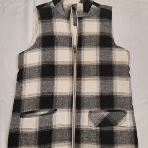 Maurices Sherpa Lined Plaid Puffer Vest Women’s XS Black White Wool Blend – NWT
